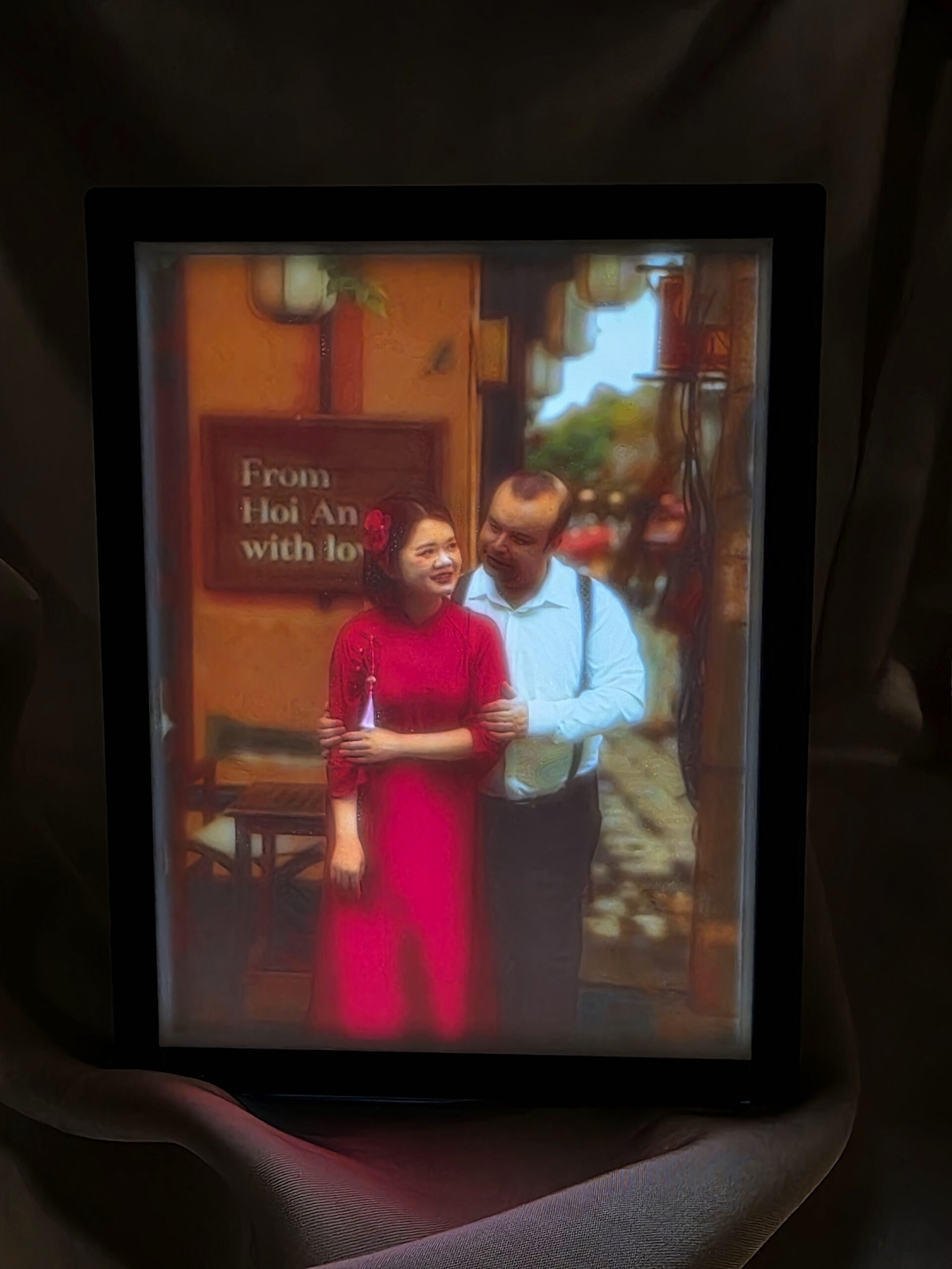 gepersonaliseerde kleurenlithografie met verlichte fotolijst - Afbeelding 2
